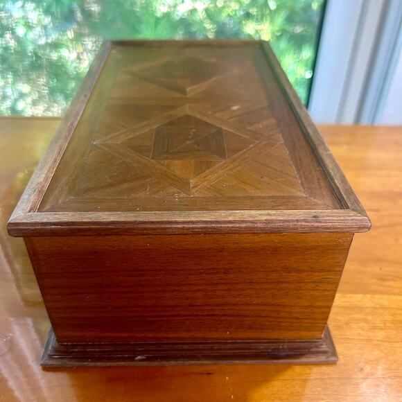 Vintage Wooden Parquet Style Two-Drawer Jewelry Trinket Box with Brass Pulls - Picture 6 of 16